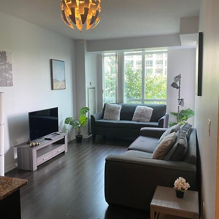 Executive 1 Bedroom Condo Sleeps 2 Toronto Exterior foto