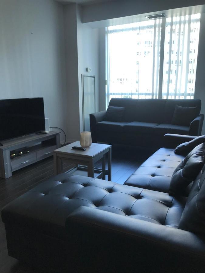 Executive 1 Bedroom Condo Sleeps 2 Toronto Exterior foto
